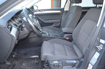 PRODÁM VW PASSAT COMBI 2.0TDI 190PS WEBASTO,NAVI,TOP - 9