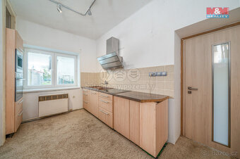 Prodej rodinného domu, 168 m², Lobodice - 9