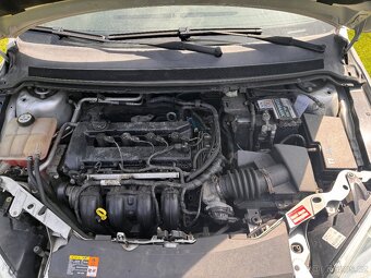 Ford Focus Mk2 2.0i 107KW - 9