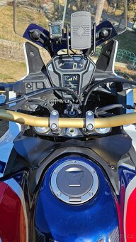Honda africa twin - 9