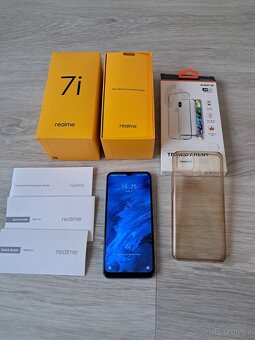 Realme 7i - 9