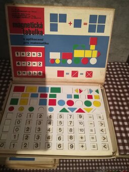 RETRO SKOLNI POMUCKY HRY - 9