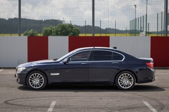 BMW Rad 7 730d (2009) - 9
