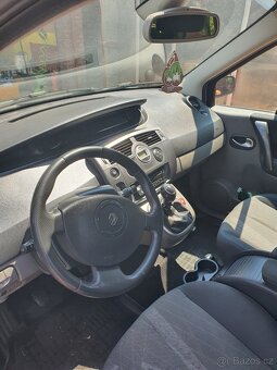 Renault Scénic 2. 2,0 DCI 110kw - 9