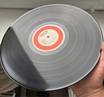 Pearl Jam – Yield - 9