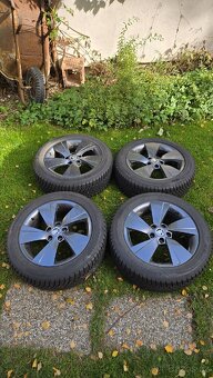 Zimní kola Škoda 215/55 R17 - 9