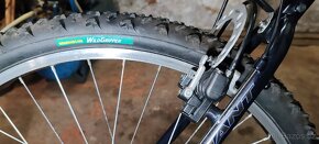 Vintage MTB horské kolo Giant kapalinové brzdy - 9