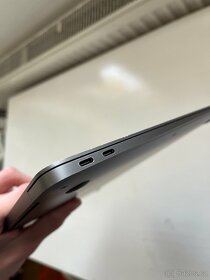 MacBook Air 2018 - 9
