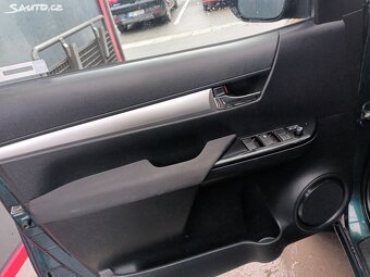 Toyota Hilux, 2.4D-4D110kw aut. CZ DPH - 9