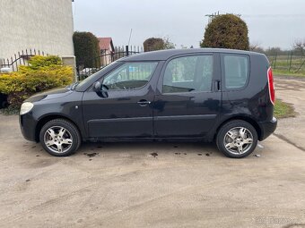 ŠKODA ROOMSTER 1.2 - 9