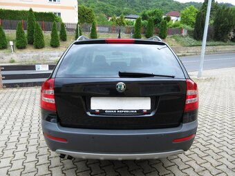 Škoda Octavia Scout 4x4 2.0TDi 103Kw Facelift - 9