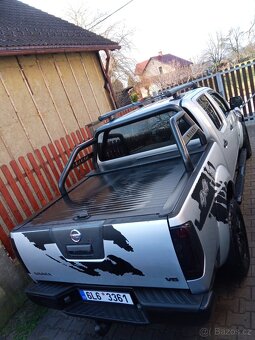 Navara D40 3,0 V6 - 9