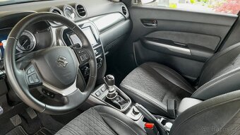 Prodám Suzuki VITARA 1,4 boosterjet 4x4 103kw 63 tis km - 9