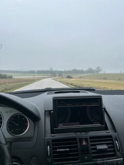 Mercedes Benz C320 CDI - 9
