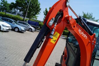 Minibagr Kubota KX016-4 - 9
