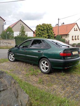 Renault laguna - 9
