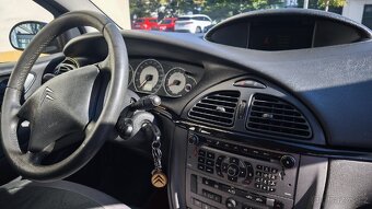 Citroën C5 2.0 HDi 2005 100 kW EURO 4 - 9