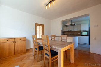 Pronájem rodinného domu 5+1 po kompletní rekonstrukci, Šebro - 9