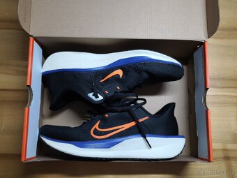 Nike QUEST 6 EUR 42,5 - 9