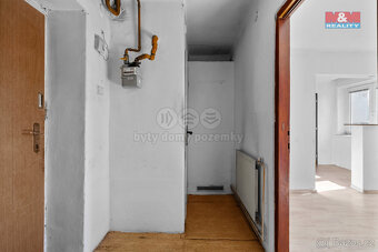 Prodej bytu 2+kk, 37 m², Slaný, ul. Máchova - 9