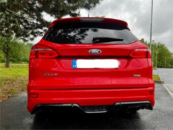 Ford Focus Combi edice Red & Black - 9