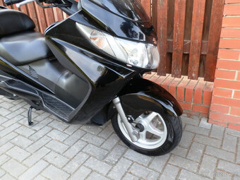 Suzuki burgman An 400 k5 - 9