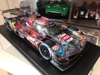 Modely aut 1:18 - 9