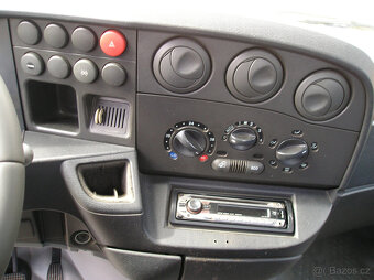 Odtahovka Iveco Daily 3,0 D - 9
