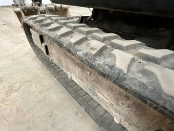 BAGR BOBCAT E 16 - 9