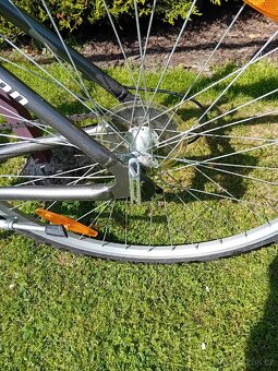 Trekové kolo Madison - 9