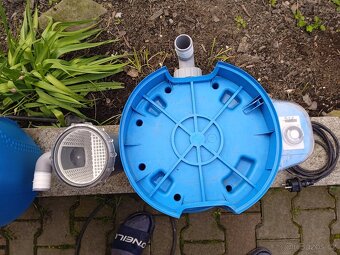 Bazén s příslušenstvím - 9