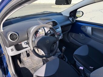 PEUGEOT 107 VAN 1,0i 50kW - 1. maj- 52000km - 2 místa - 9