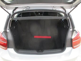 BMW 116d JOY 85kw Automat GPS 04/2014 - 9