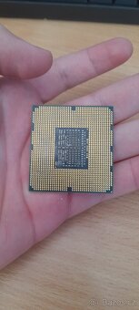 Procesor intel core 2duo/i3,i7/Pentium všechny za 700kč - 9