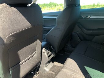 Škoda Karoq, Ambition 2.0 TDI, 4x4, první majitel - 9