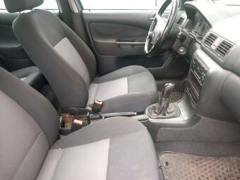 Škoda Octavia 1.9tdi 66kw 2004 Style pouze 229tkm - 9