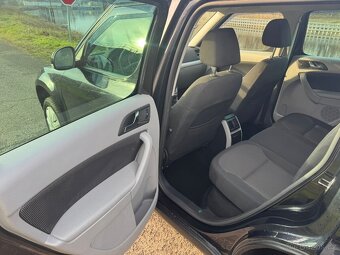 Škoda Yeti 2.0 tdi 4x4 DSG - 9