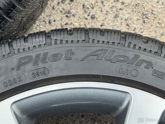 Mercedes r18 alu kola r18 5x112 Dvourozměrná Michelin Alpin - 9