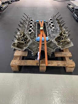 Volvo motor D5 - opravený blok motoru se zárukou - 9