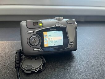 Fotoaparát Kodak EasyShare DX4330 - 9