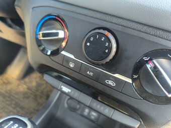 Hyundai i20, KRÁSNÝ,65KM,KLIMA,1MAJ,KUP CZ - 9