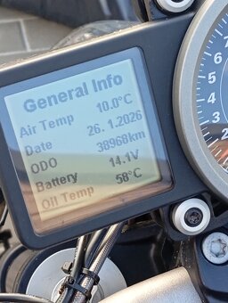 KTM 1290 SUPERDUKE R - 9