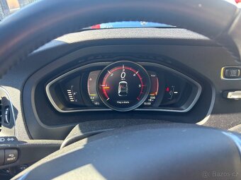 Volvo V40 cross country - 9