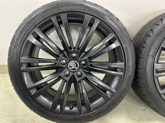 letní originál sada Škoda Superb III Canopus 19" 5x112 - 9