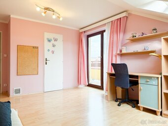 Pronájem bytu 5+kk 190 m² + garáž - 9