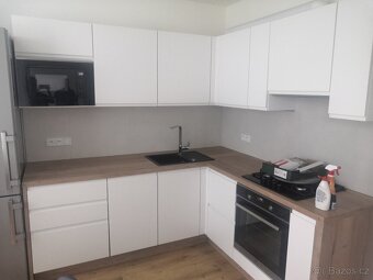 Pronájem bytu 3+1 64m2 Východ Uh. Hradiště - 9