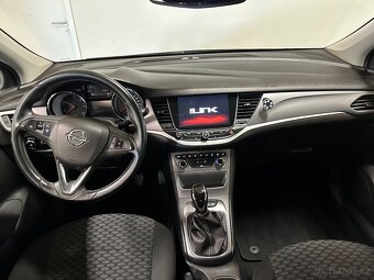 Opel Astra 1.6 CDTi ECOTEC D Edition tažné - 9