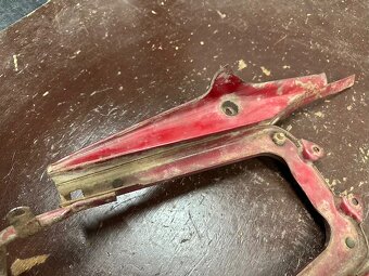 Predám pôvodný podsedlový rámeček JAWA 250/590 350/361 SPORT - 9