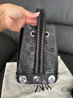 Kožená kabelka Zara - 9