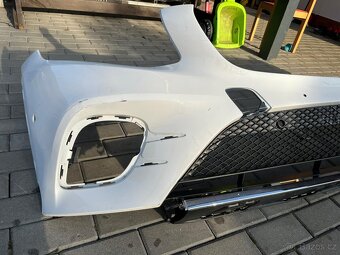 Přední nárazník Mercedes GLC AMG - 9